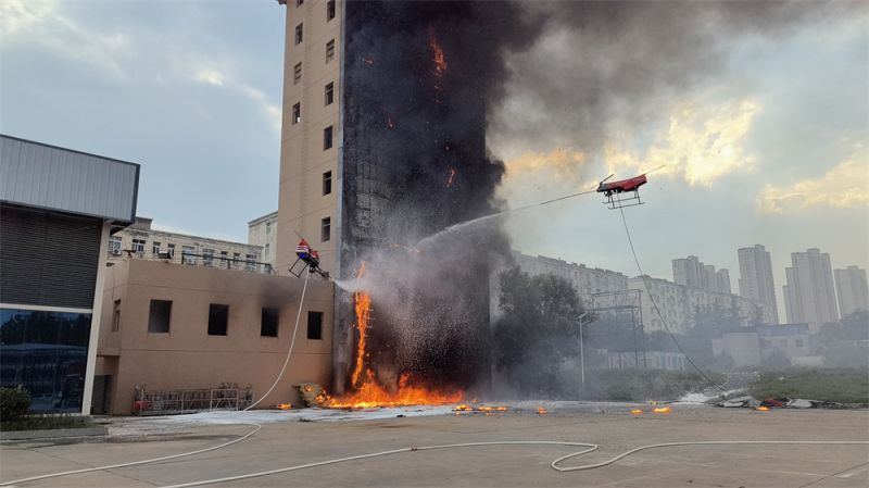高層及超高層建筑外墻火、露臺(tái)火撲救